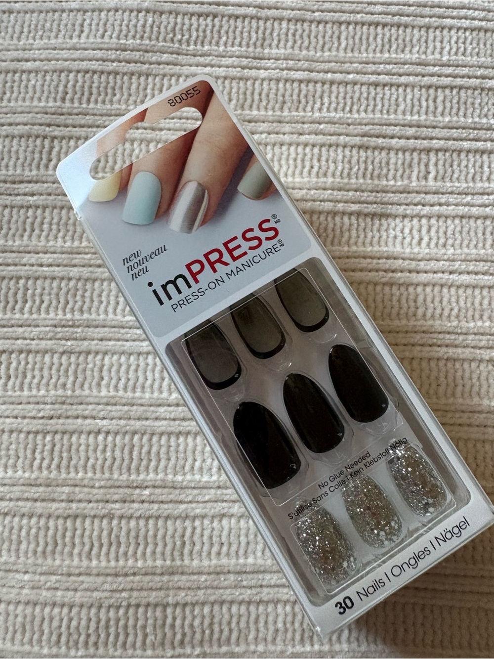 imPRESS Press-On Manicure Black with Silver Glitter Accent Nails
